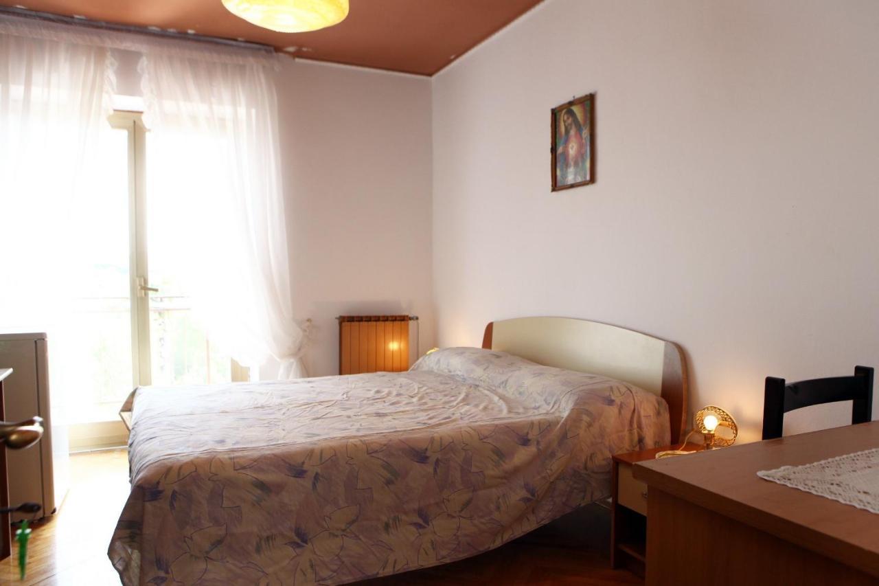 Rooms Torcello - With Shared Bathroom Portorož Dış mekan fotoğraf